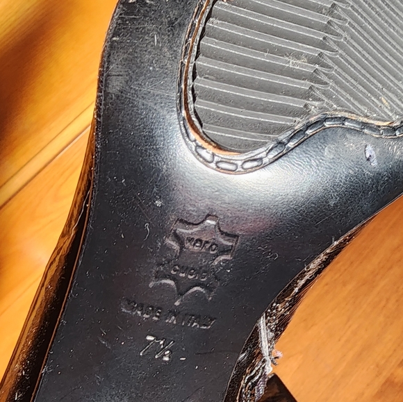 Aquatalia black pointy boots - Picture 3 of 6